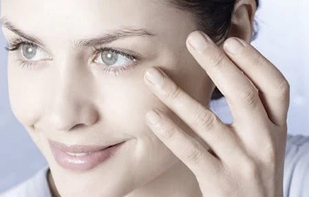 5 factors that trigger dryness in skin